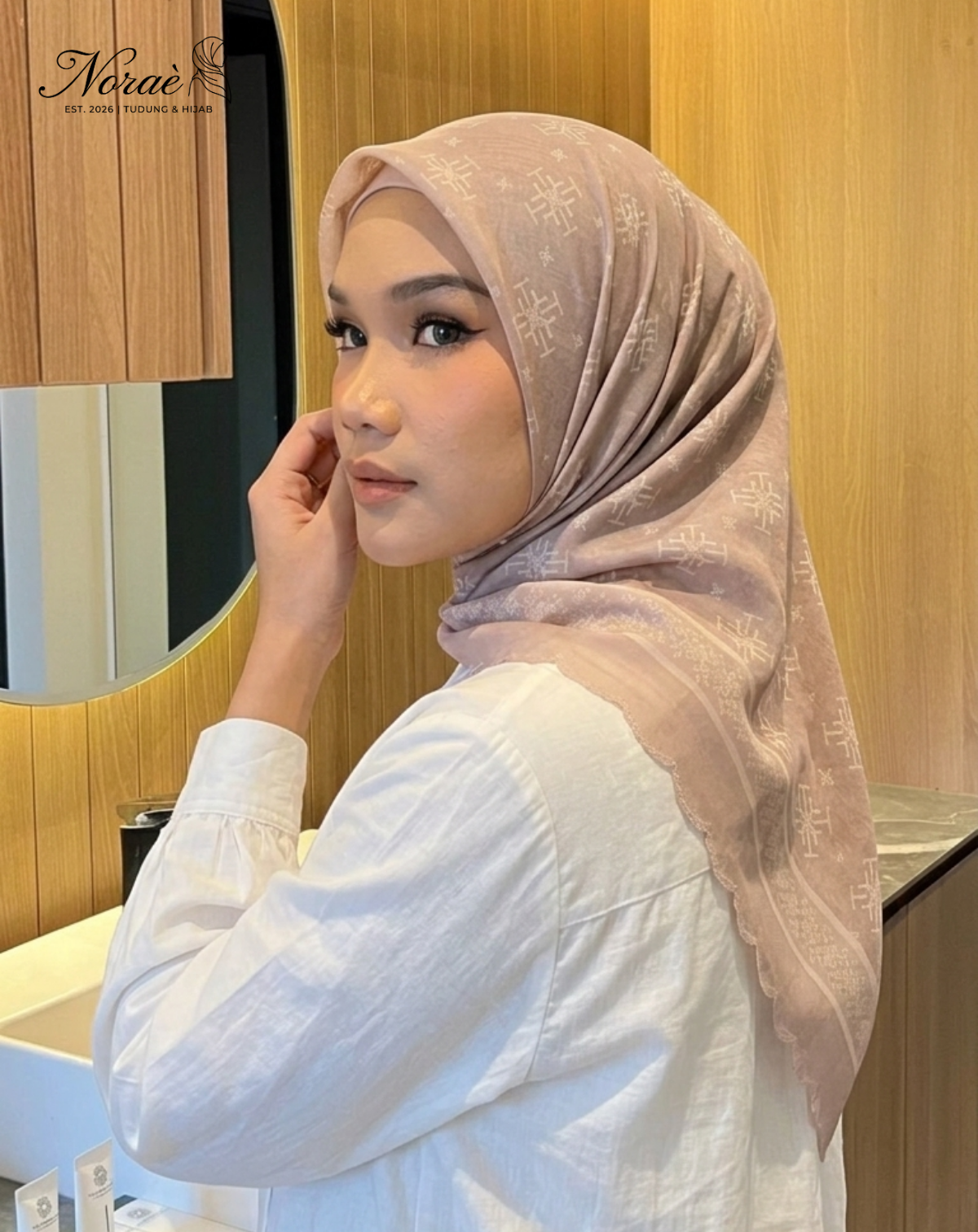 TUDUNG BAWAL PRINTED BIDANG 48 Cotton Voile Snow Flower Design