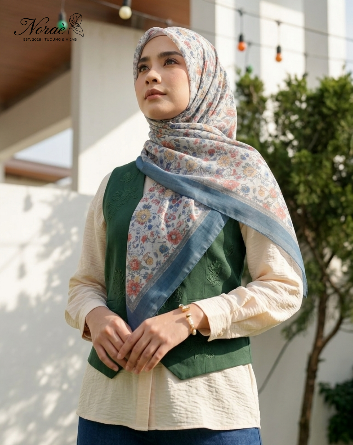 TUDUNG BAWAL PRINTED BIDANG 48 Cotton Voile Garden Fly Design