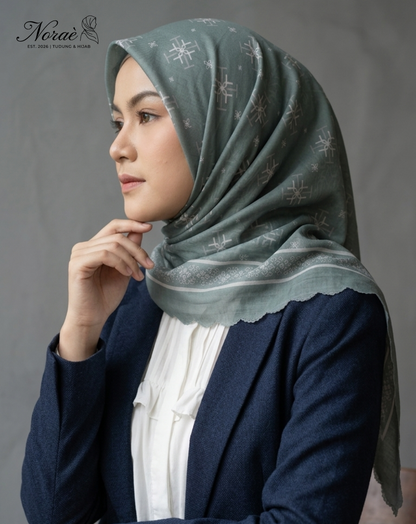 TUDUNG BAWAL PRINTED BIDANG 48 Cotton Voile Snow Flower Design