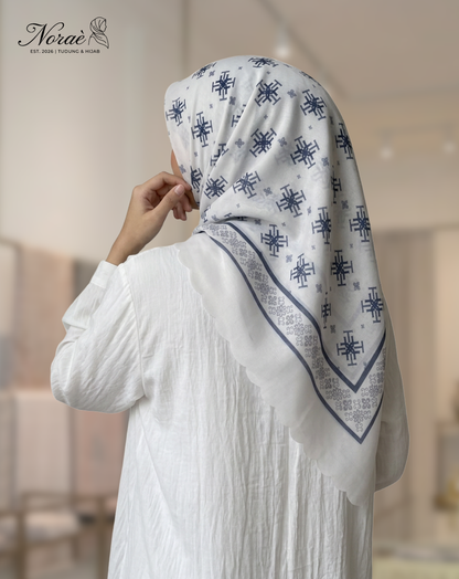 TUDUNG BAWAL PRINTED BIDANG 48 Cotton Voile Snow Flower Design