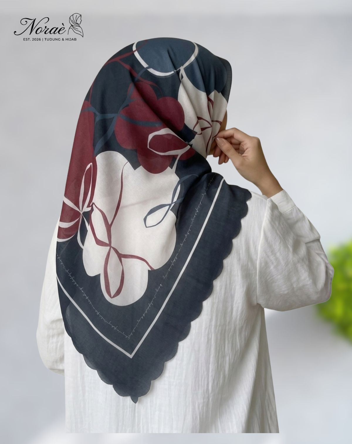 TUDUNG BAWAL PRINTED BIDANG 48 Cotton Voile Colorful Splash Design
