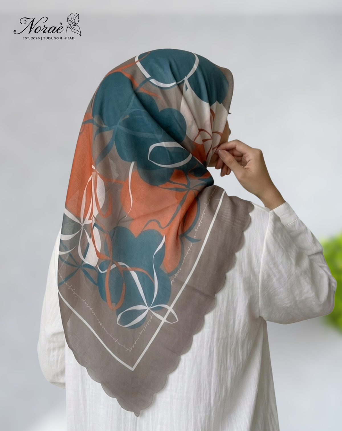 TUDUNG BAWAL PRINTED BIDANG 48 Cotton Voile Colorful Splash Design