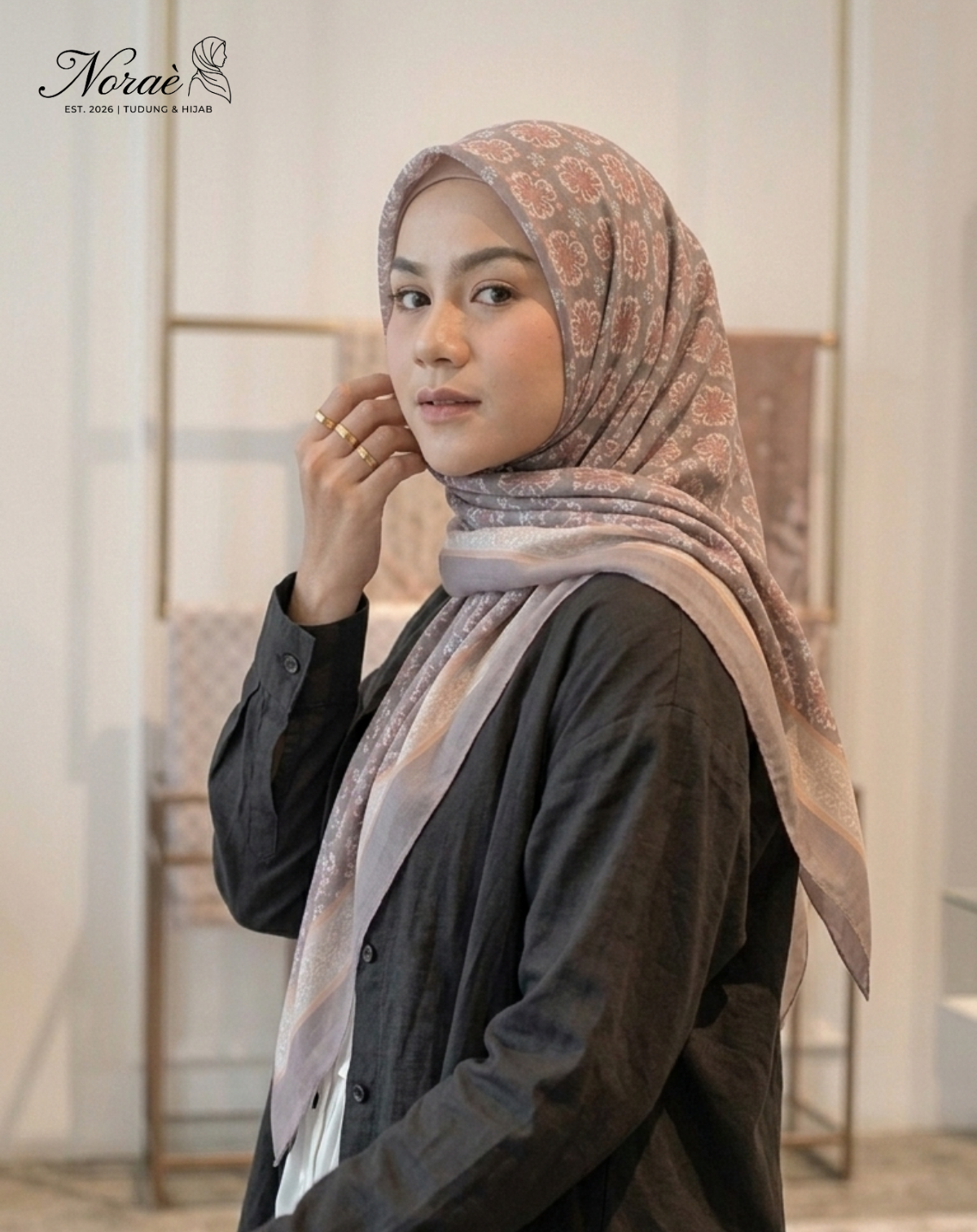 TUDUNG BAWAL PRINTED BIDANG 48 Cotton Voile Grid Design