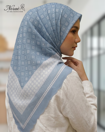 TUDUNG BAWAL PRINTED BIDANG 48 Cotton Voile Square Flower Design