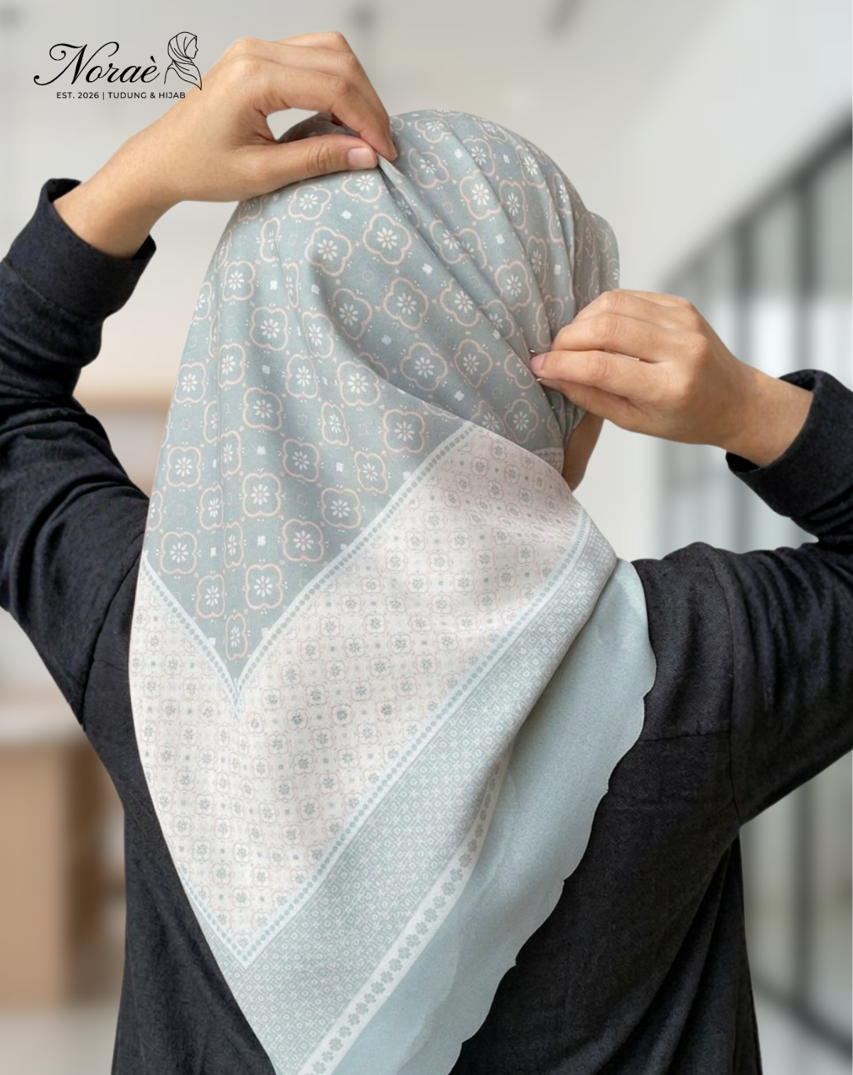 TUDUNG BAWAL PRINTED BIDANG 48 Cotton Voile Square Flower Design