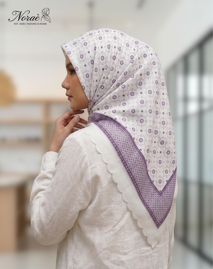TUDUNG BAWAL PRINTED BIDANG 48 Cotton Voile Square Flower Design