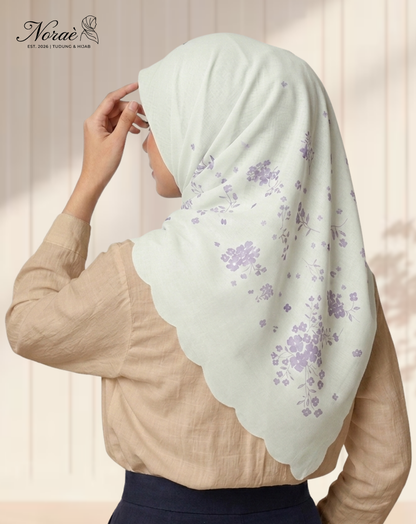 TUDUNG BAWAL PRINTED BIDANG 48 Cotton Voile Garden Design