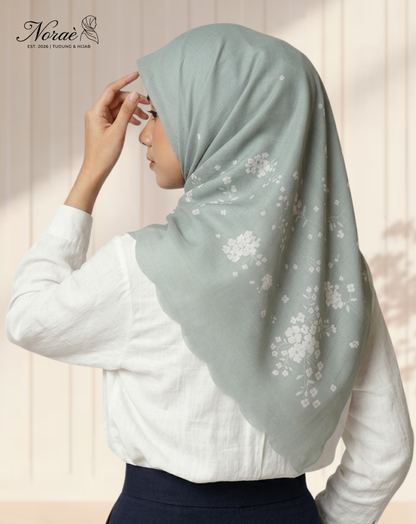 TUDUNG BAWAL PRINTED BIDANG 48 Cotton Voile Garden Design