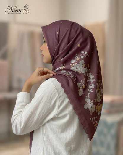 TUDUNG BAWAL PRINTED BIDANG 48 Cotton Voile Flower Leaf Design