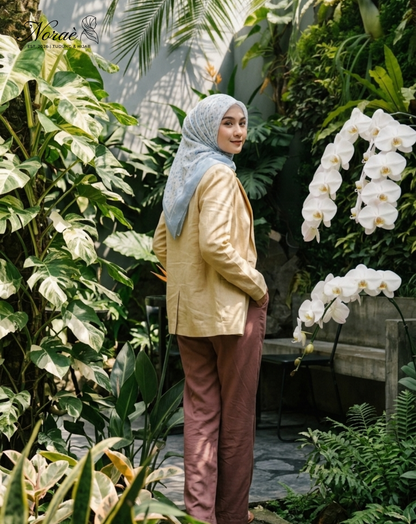 TUDUNG BAWAL PRINTED BIDANG 48 Cotton Voile Garden Fly Design