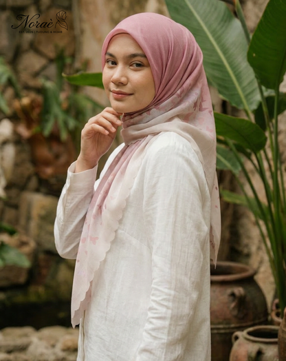 TUDUNG BAWAL PRINTED BIDANG 48 Cotton Voile Gradient Butterfly Design