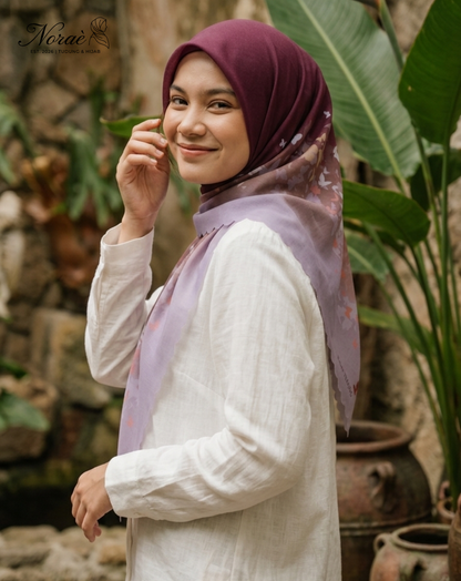 TUDUNG BAWAL PRINTED BIDANG 48 Cotton Voile Gradient Butterfly Design