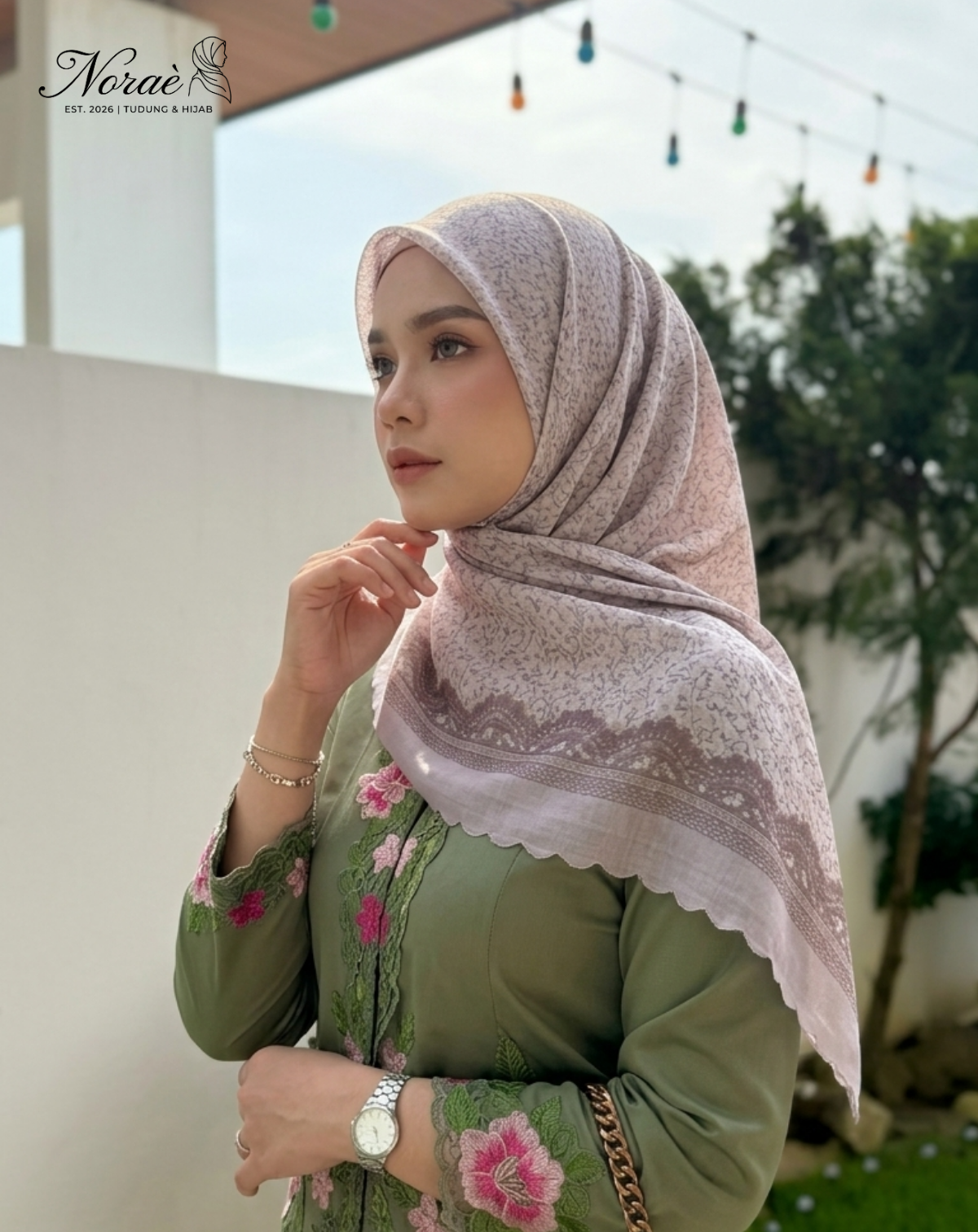 TUDUNG BAWAL PRINTED BIDANG 48 Cotton Voile Square Fruit Design