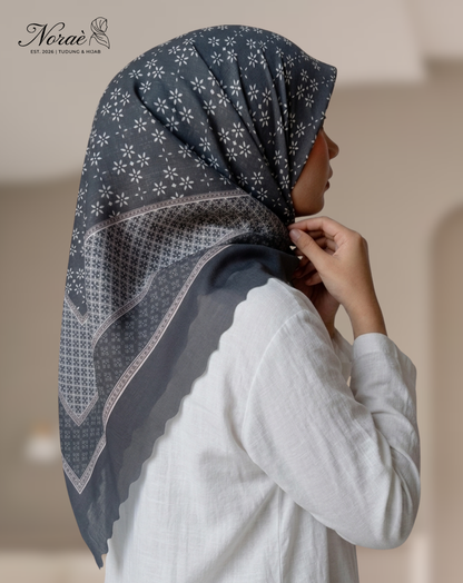 TUDUNG BAWAL PRINTED BIDANG 48 Cotton Voile Snow Flower Grid Design