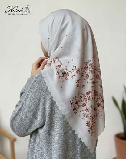 TUDUNG BAWAL PRINTED BIDANG 48 Cotton Voile Flower Pieces Design