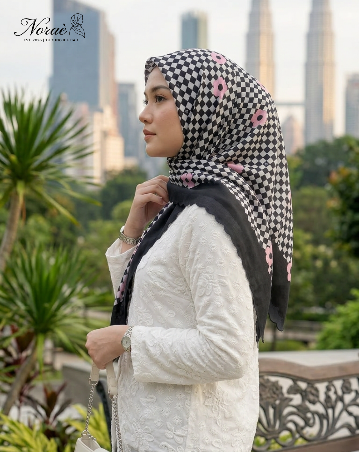 TUDUNG BAWAL PRINTED BIDANG 48 Cotton Voile Grid Flower Design
