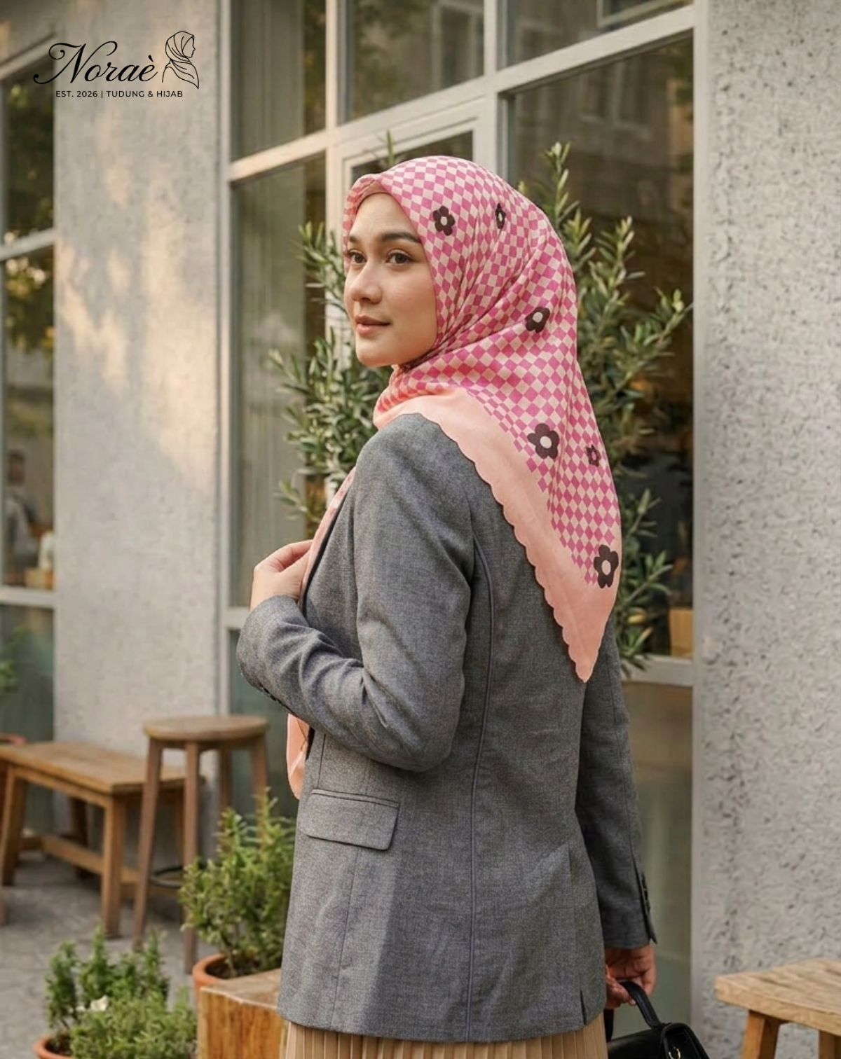 TUDUNG BAWAL PRINTED BIDANG 48 Cotton Voile Grid Flower Design