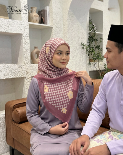 TUDUNG BAWAL PRINTED BIDANG 48 Cotton Voile Grid Flower Design