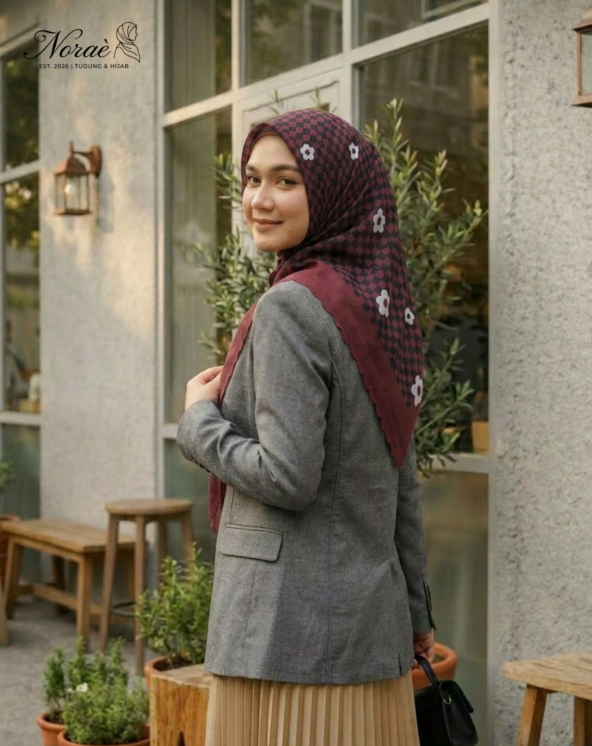 TUDUNG BAWAL PRINTED BIDANG 48 Cotton Voile Grid Flower Design