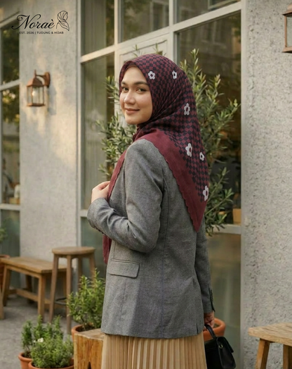 TUDUNG BAWAL PRINTED BIDANG 48 Cotton Voile Grid Flower Design